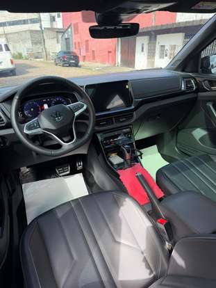 VOLKSWAGEN-T-CROSS-1.4 250 TSI TOTAL FLEX HIGHLINE AUTOMÁTICO VOLKSWAGEN-T-CROSS-2025