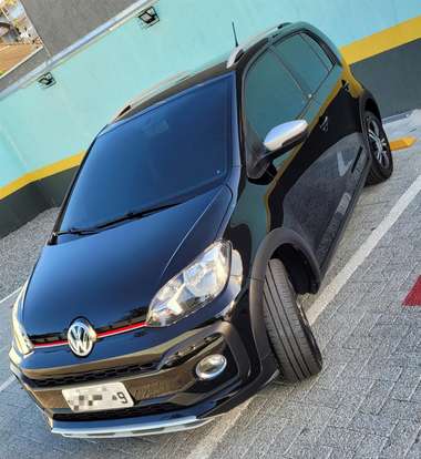 VOLKSWAGEN-UP-2019