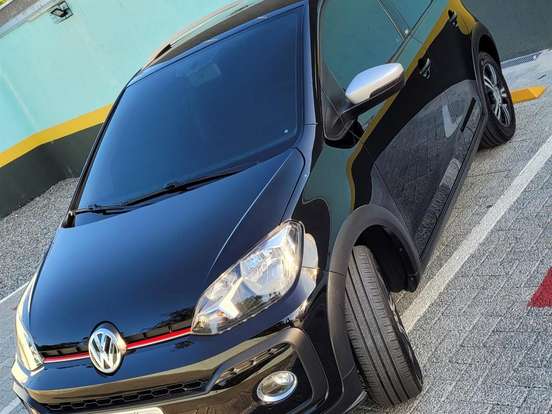 VOLKSWAGEN-UP-1.0 170 TSI TOTAL FLEX XTREME 4P MANUAL VOLKSWAGEN-UP-2019