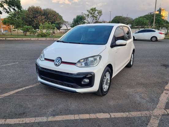 VOLKSWAGEN-UP-2017