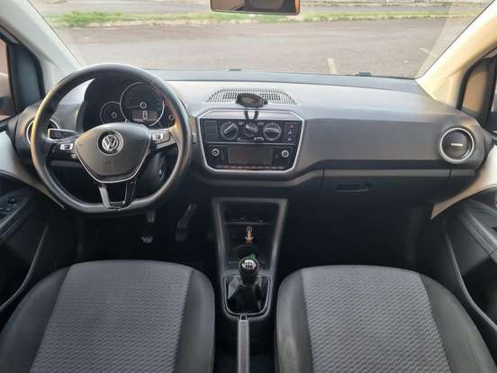 VOLKSWAGEN-UP-1.0 TSI MOVE UP 12V FLEX 4P MANUAL VOLKSWAGEN-UP-2017