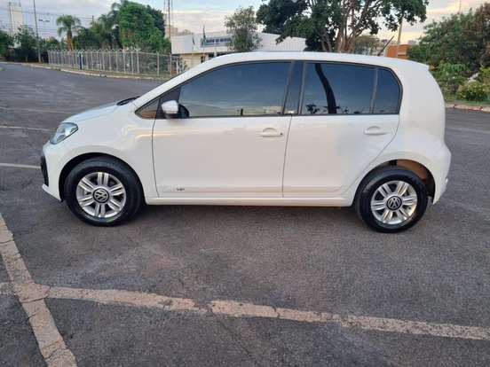 VOLKSWAGEN-UP-1.0 TSI MOVE UP 12V FLEX 4P MANUAL VOLKSWAGEN-UP-2017