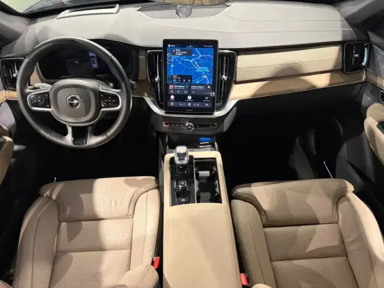 VOLVO-XC90-2.0 T8 PHEV ULTRA AWD GEARTRONIC VOLVO-XC90-2025