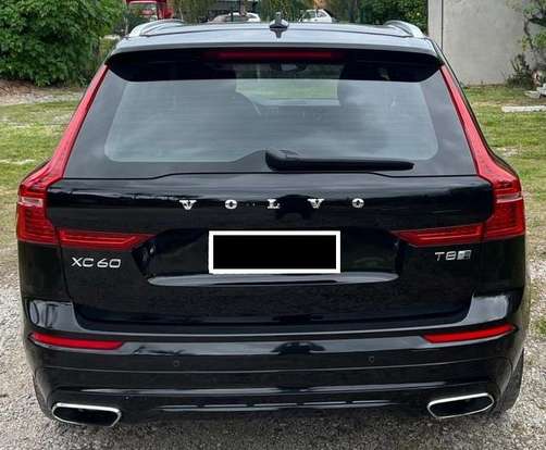 VOLVO-XC60-2018