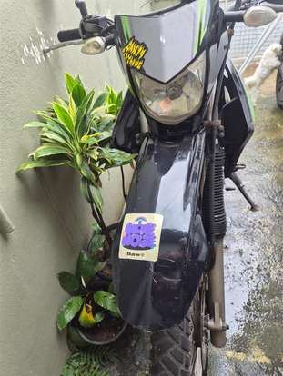YAMAHA-XTZ 250 LANDER-2011