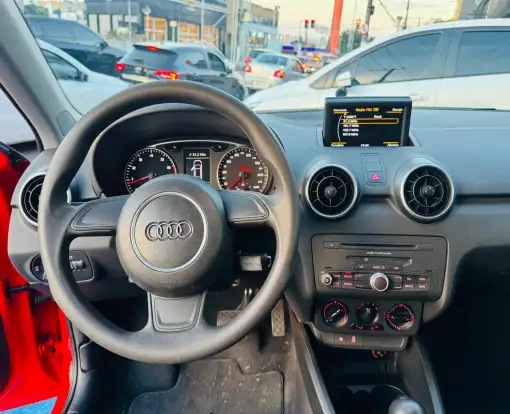 AUDI-A1-2014