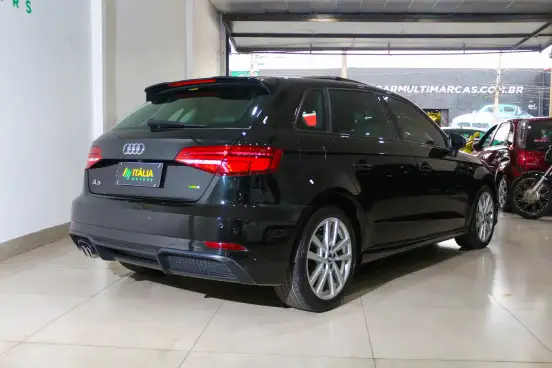 AUDI-A3-2019