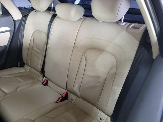 AUDI-Q3-2016
