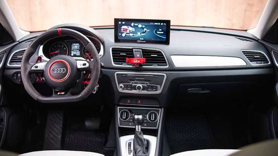 AUDI-Q3-2015