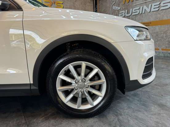AUDI-Q3-2016