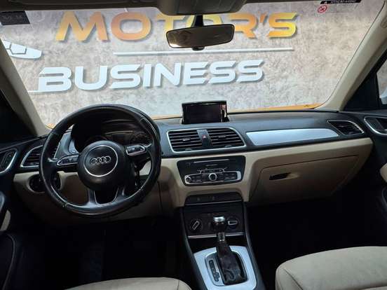 AUDI-Q3-2016