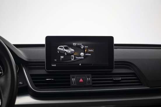 AUDI-Q5-2018