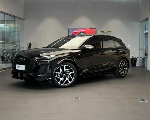 AUDI Q6 E-TRON 100 KW ELÉTRICO PERFORMANCE BLACK QUATTRO