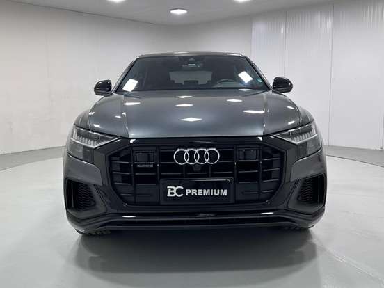 AUDI-Q8-3.0 TFSI GASOLINA PERFORMANCE BLACK QUATTRO TIPTRONIC AUDI-Q8-2021