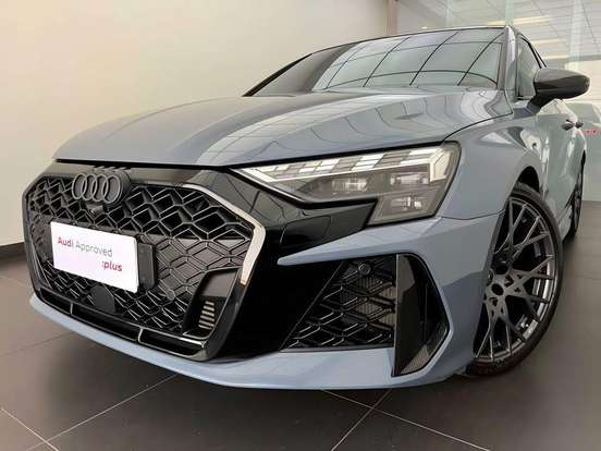 AUDI-RS3-2025