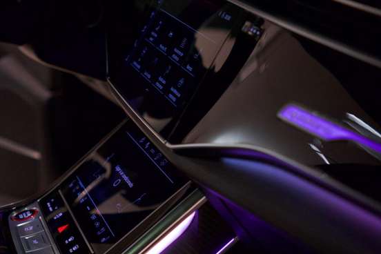 AUDI-RS4-2021