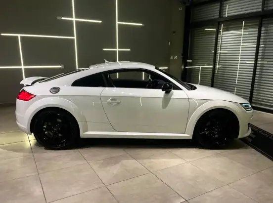 AUDI-TT-2015