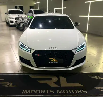 AUDI-TT-2015