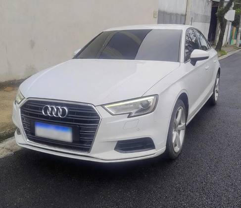 AUDI A3 1.4 TFSI SEDAN AMBIENTE 16V FLEX 4P TIPTRONIC