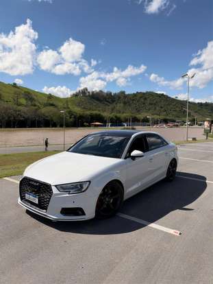 AUDI-A3-2017