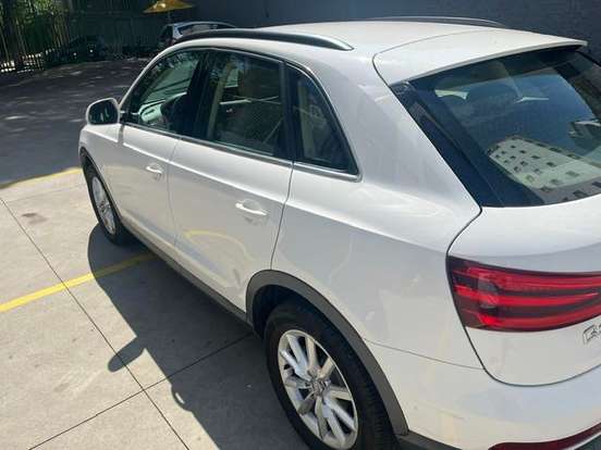 AUDI-Q3-2014