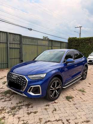 AUDI-Q5-2021