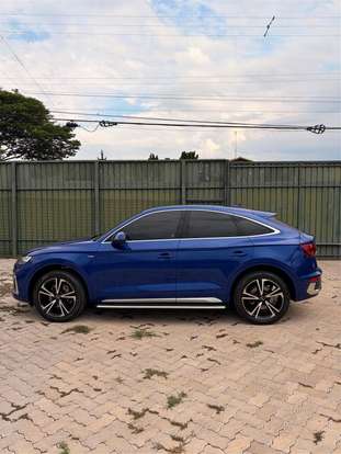 AUDI-Q5-2021