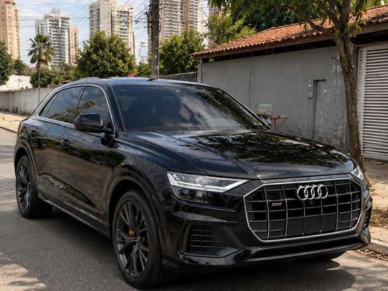 AUDI-Q8-3.0 TFSI GASOLINA PERFORMANCE QUATTRO TIPTRONIC AUDI-Q8-2021