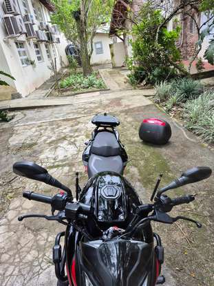 BAJAJ-DOMINAR 200-2024
