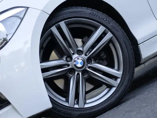 BMW-125i-2.0 M SPORT 16V FLEX 4P AUTOMÁTICO BMW-125i-2014