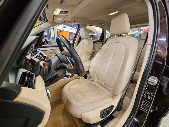 BMW-220i-2.0 CAT GP 16V TURBO ACTIVEFLEX 4P AUTOMÁTICO BMW-220i-2017