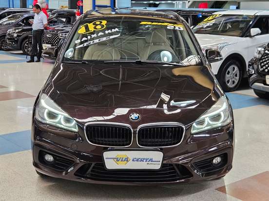 BMW-220i-2017