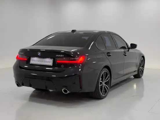 BMW-320i-2.0 16V TURBO FLEX M SPORT AUTOMÁTICO BMW-320i-2023
