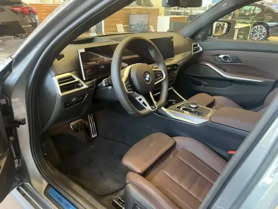 BMW-320i-2026
