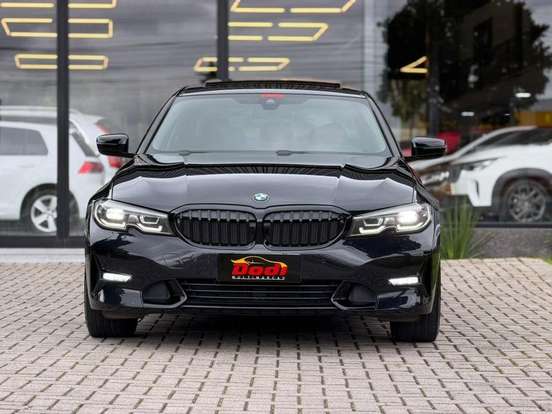 BMW-320i-2020