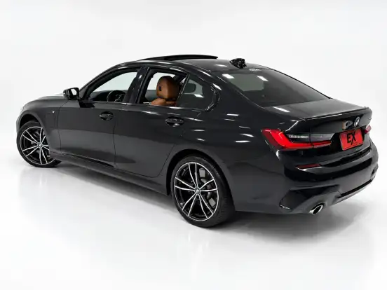 BMW-330e-2.0 16V TURBO HÍBRIDO M SPORT AUTOMÁTICO BMW-330e-2022