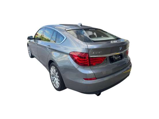BMW-535i-2010