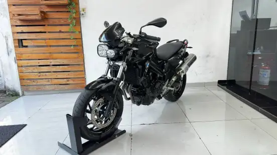 BMW-F 800 R-2013