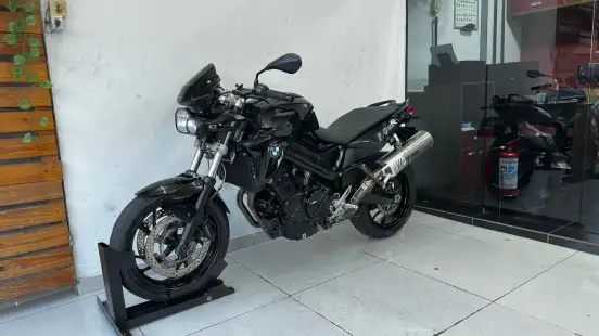 BMW-F 800 R-2013