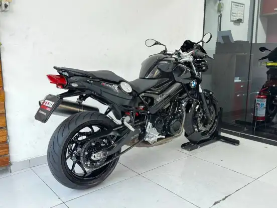 BMW-F 800 R BMW-F 800 R-2013