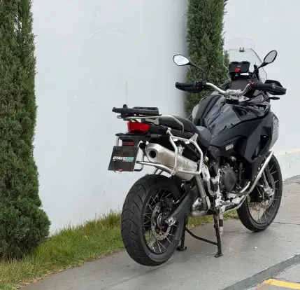 BMW-F 900 GS ADVENTURE BMW-F 900 GS ADVENTURE-2025