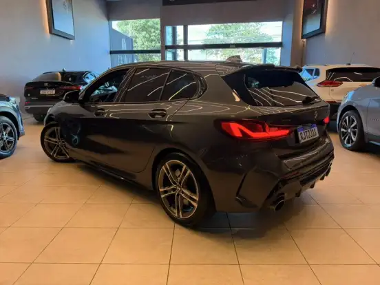 BMW-M 135i-2021