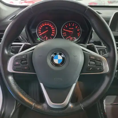 BMW-X1-2.0 16V TURBO ACTIVEFLEX SDRIVE20I 4P AUTOMÁTICO BMW-X1-2017