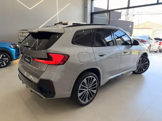 BMW-X1-2025