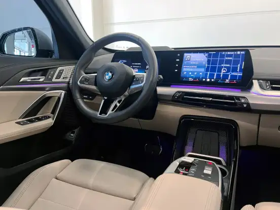 BMW-X1-2024