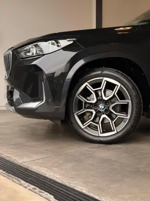 BMW-X1-2024