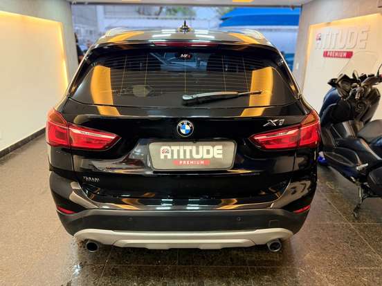 BMW-X1-2.0 16V TURBO ACTIVEFLEX SDRIVE20I 4P AUTOMÁTICO BMW-X1-2016
