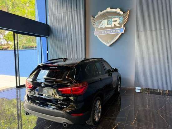 BMW-X1-2.0 16V TURBO ACTIVEFLEX SDRIVE20I 4P AUTOMÁTICO BMW-X1-2019