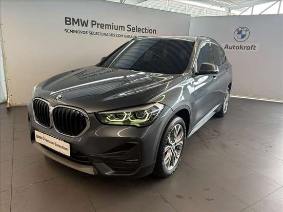 BMW-X1-2021
