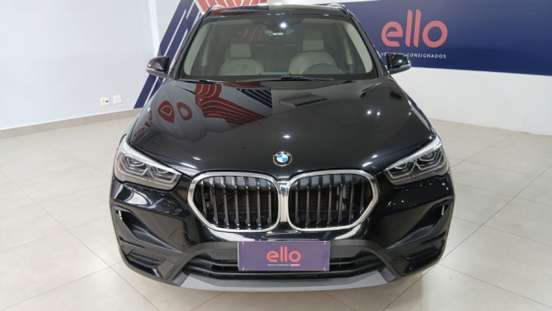 BMW-X1-2021